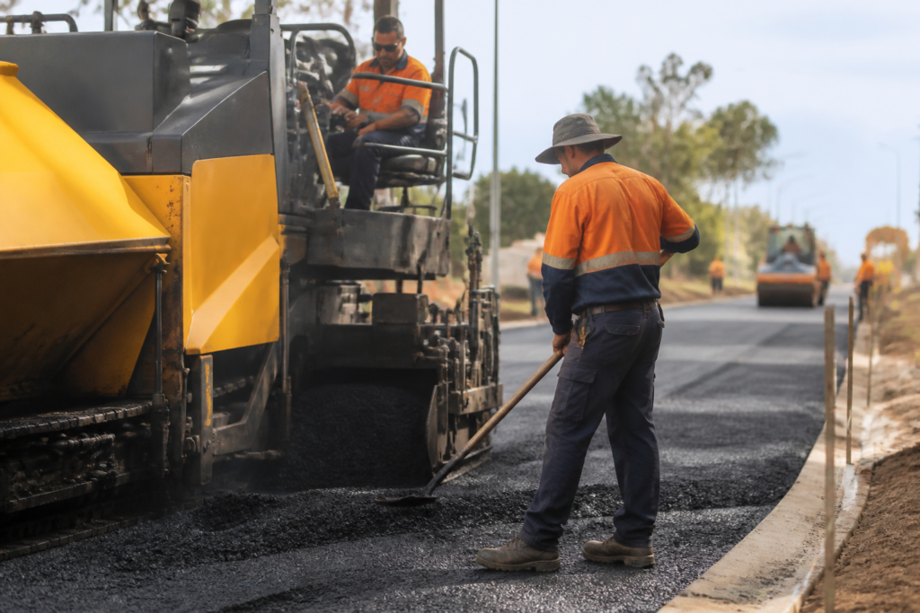 Asphalt Paver Jobs In Australia With Visa Sponsorship For Foreigners In 2026/2027: What It Pays & How to Get Hired