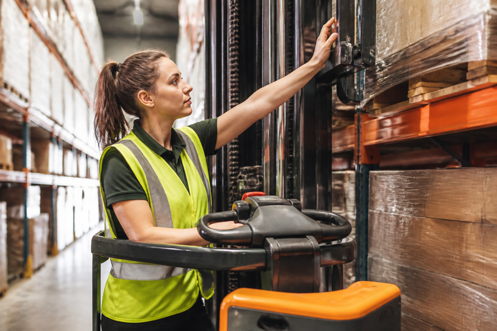 Shelf Stacker Jobs In Australia With Visa Sponsorship For Foreigners In 2026/2027: Salary & How to Apply